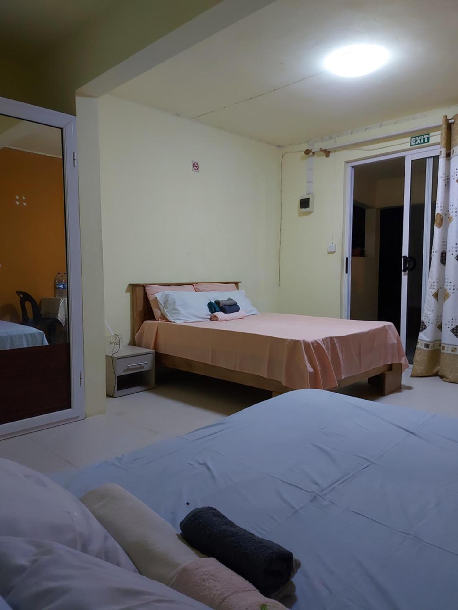 Ocean Viewpoint Lodge Port Mathurin Exterior foto